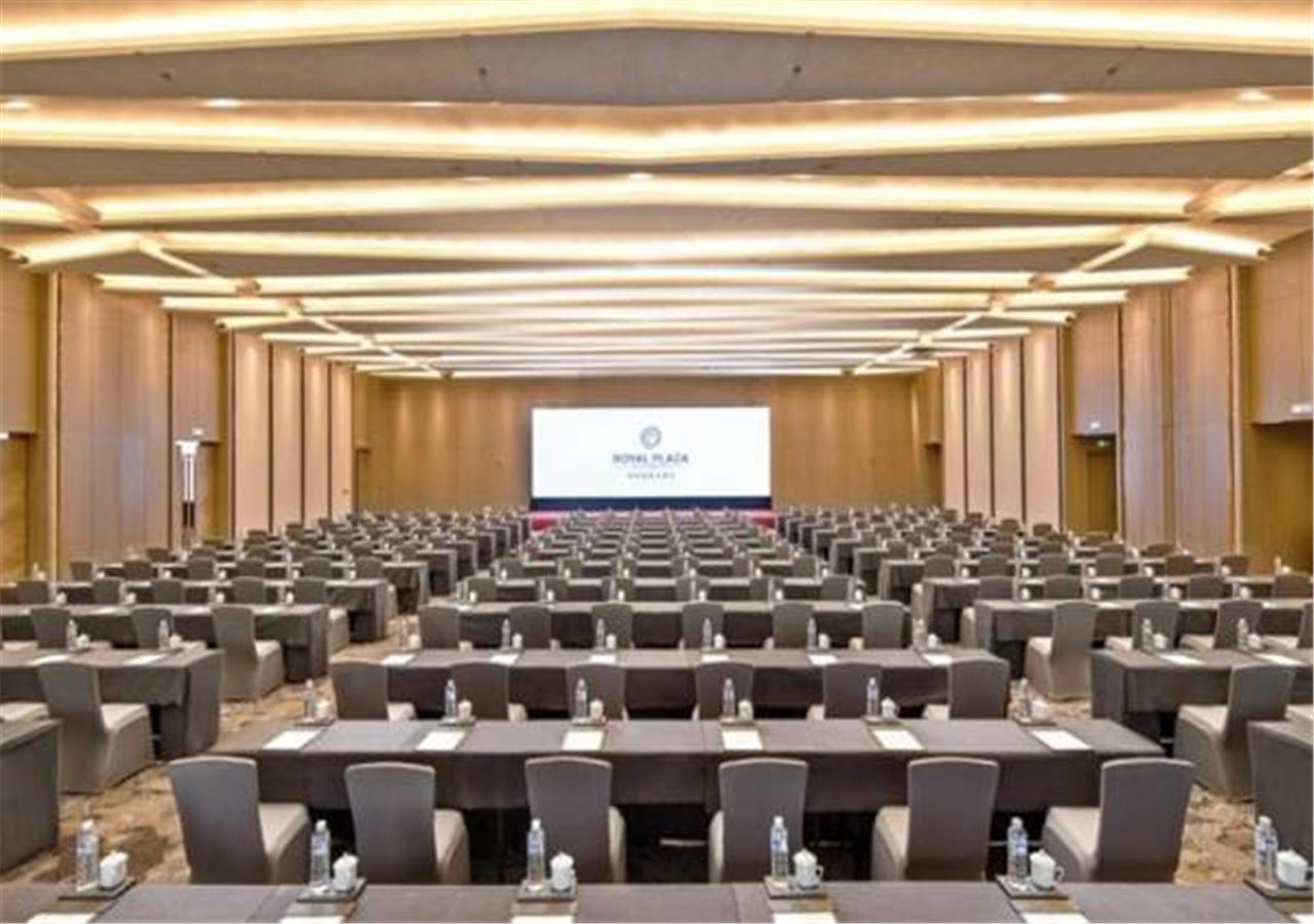 Jinan Inzone Royal Plaza Hotels Extérieur photo